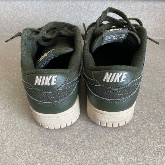 Nike Dunk Low Retro Premium - Picture 4 of 5